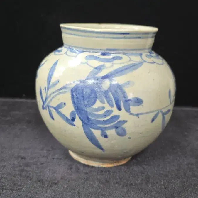 [BUNJANG] Authentic Late Joseon Dynasty Blue and White Porcelain Butterfly and Buddha&
