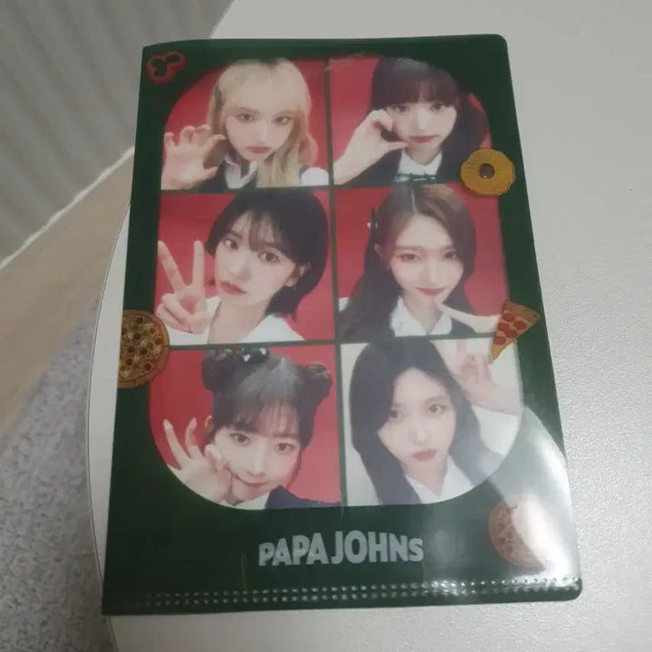 [BUNJANG] IVE Papa Johns Papa NeCut Photocard Set / 아이브 파파존스 파파네컷 양도판매!!