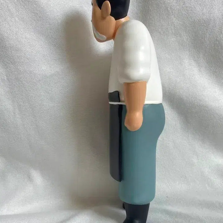 [BUNJANG] Crayon Shin-chan Fishmonger Figure / 짱구는 못말려 생선가게 사장님 피규어