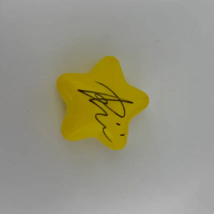 [BUNJANG] NCT WISH Riku Signed Ball Login Concert Wishdoll Kuri / 급처) 당일 배송 엔시티위시 리쿠 싸인볼 로그인 콘서트 위시돌 쿠리