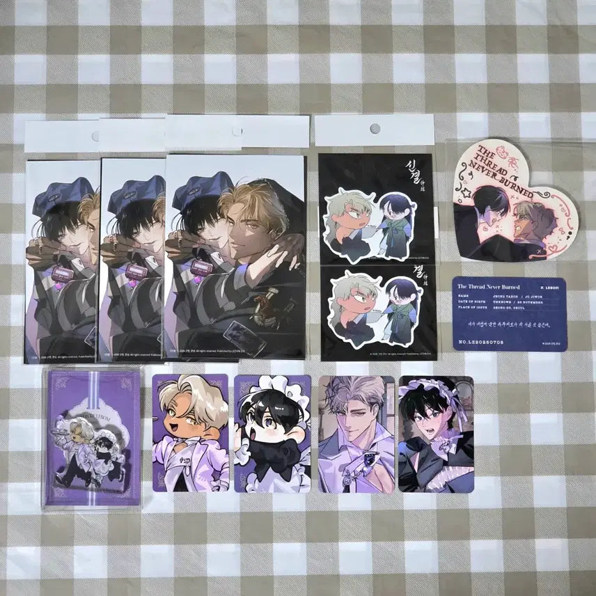 [BUNJANG] Lebom Salon de Lebom Print Photos (3) + Sticker Set (2) / 레봄 살롱 드 르봉 신결 인화사진 조각스티커 SD 아크릴블럭 컬렉션 포토카드 컬포 디저트 하트 코스터 입장 특전 카드 LEBOM 콜카 팝업
