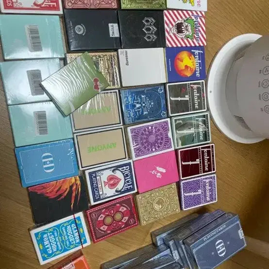 [BUNJANG] Sealed Magic Playing Cards / 미개봉 마술 카드 플레잉 카드