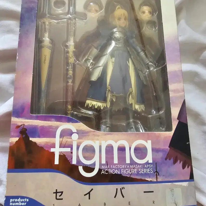 [BUNJANG] Good Smile Company Figma Saber Altria Pendragon Figure / 페이트 피그마 세이버 알트리아 팬드래건