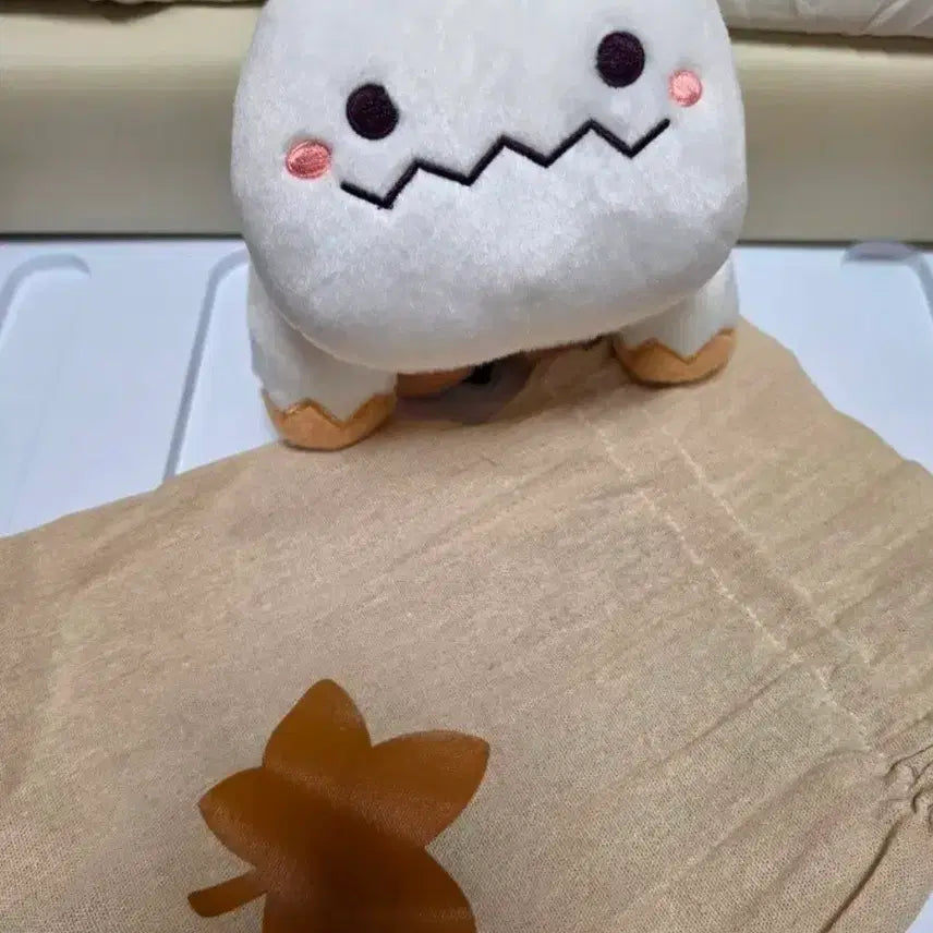 [BUNJANG] Lotte World Maple Friends Yeti Pouch Set / 롯데월드 메이플프렌즈 인형 예티 파우치 세트