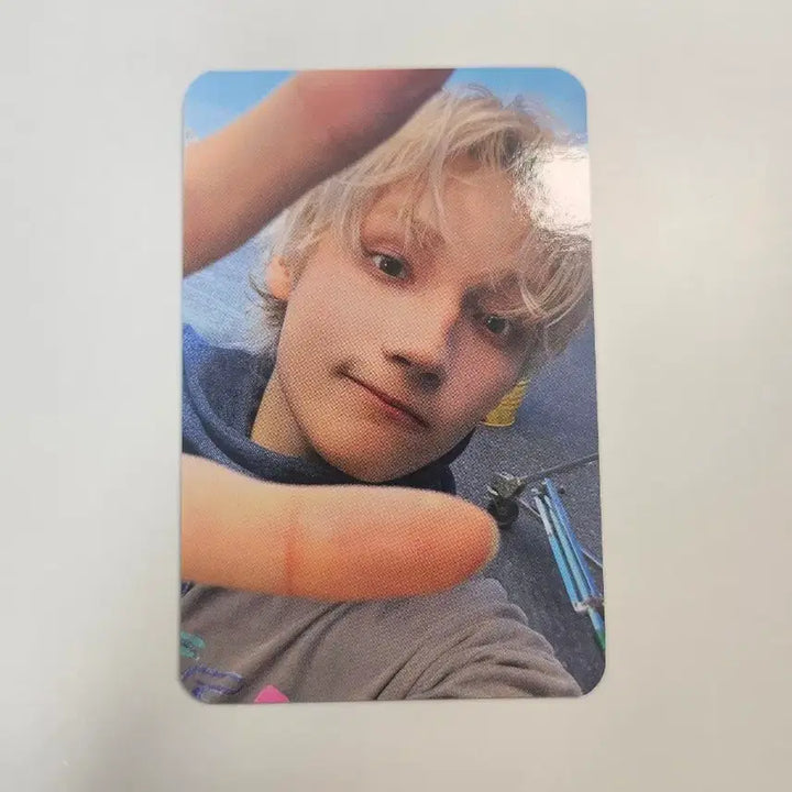 [BUNJANG] TXT Huening Kai Thorn Jacket Olive Young POB Photocard / 투바투 휴닝카이 가시잠바 올리브영 특전 판매