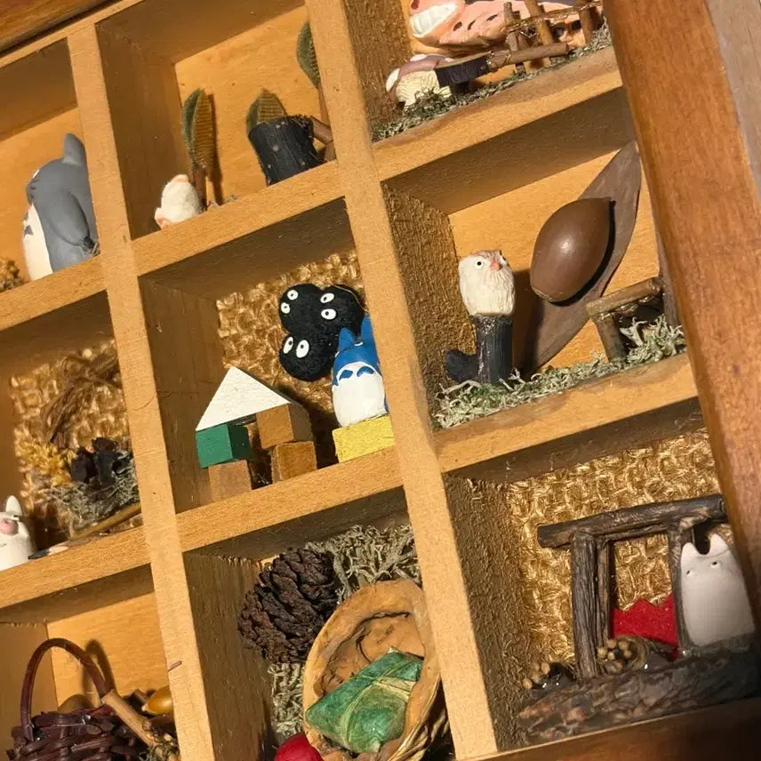 [BUNJANG] Studio Ghibli Classic My Neighbor Totoro Diorama / 지브리 고전 이웃집토토로 디오라마
