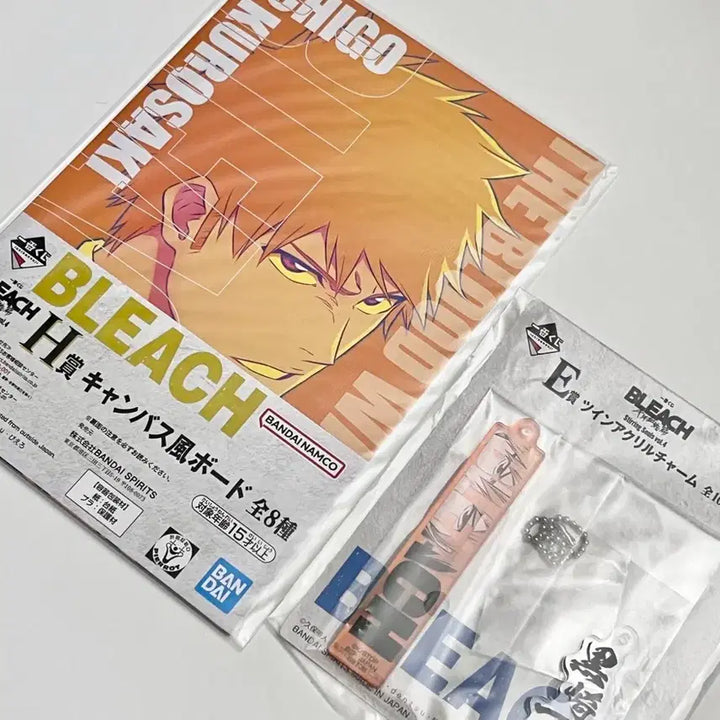 [BUNJANG] Bleach Kurosaki Ichigo Ichiban Kuji E &amp; H Prize Acrylic Charm &amp; Board / 블리치) 제일복권 쿠지 쿠로사키 이치고 E상 H상 아크릴 키링, 보드