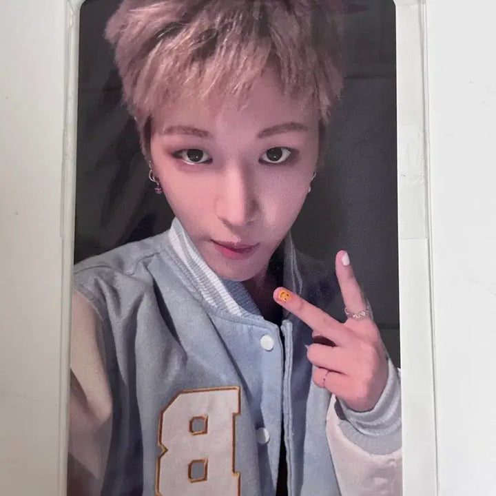 [BUNJANG] TXT Yeonjun Weverse Shop Showcase Photocard / 리우 노장르 위버스샵 쇼케이스 포카