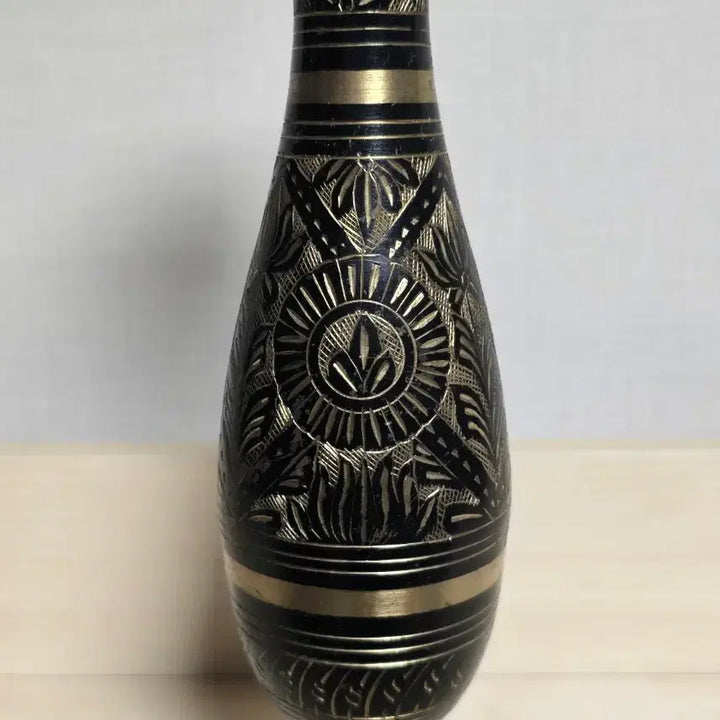 [BUNJANG] Vintage Black &amp; Gold Brass Vase / 빈티지 블랙 골드 동합금 화병