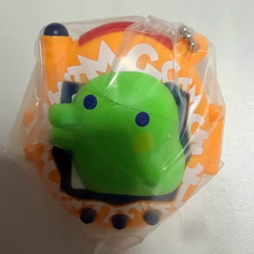 [BUNJANG] Tamagotchi Swing Case Series 3 Kuchipatchi Keychain Gacha / 다마고치 스윙 케이스 3탄 쿠치파치 키링 가챠