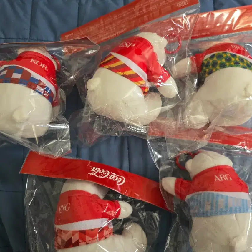 [BUNJANG] Coca-Cola Polar Bear 5-Figure Bundle Set / 코카콜라 폴라베어5종 일괄 양도합니다