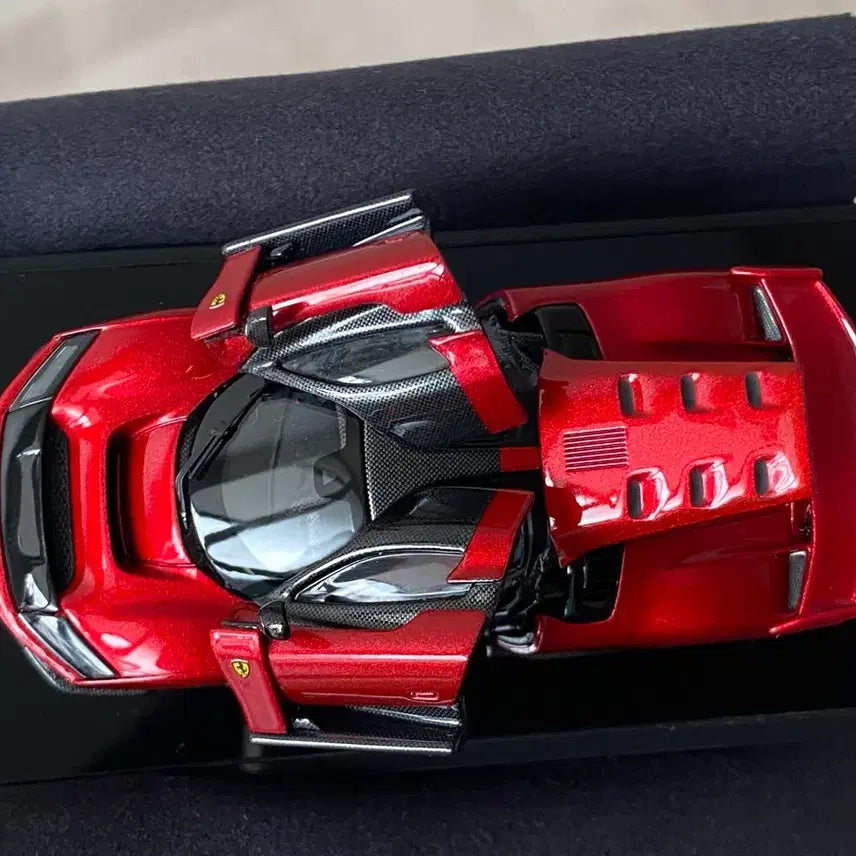 [BUNJANG] BBR Ferrari F80 1:64 Scale / 1:64 bbr 페라리 f80 팔아요~