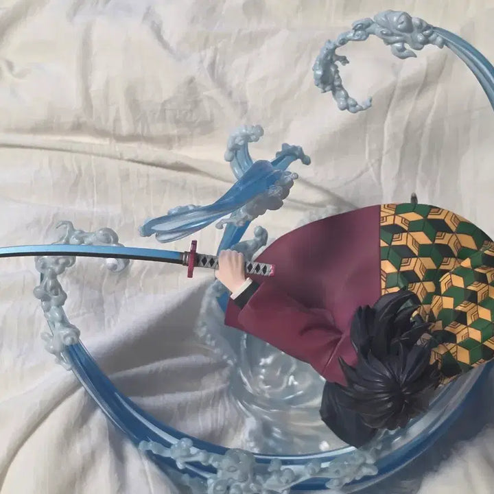 [BUNJANG] Aniplex Giyu Figure / 귀멸의 칼날 귀칼 애니플렉스 기유 피규어 개봉전시 박스O