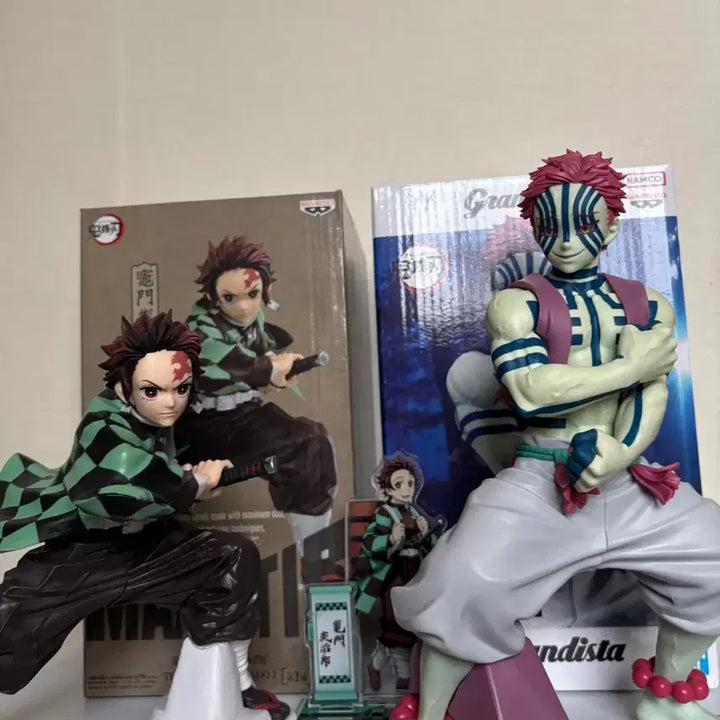 [BUNJANG] Demon Slayer Tanjiro Akaza Maxetic Figure &amp; Acrylic Bundle Set / (일괄 택포3.2)귀멸의 칼날 탄지로 아카자 맥시매틱 피규어&amp;아크릴 팝니다