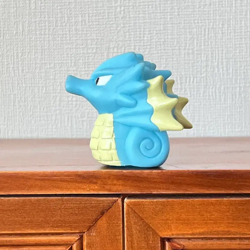 [BUNJANG] Vintage Pokemon Horsea Finger Puppet Figure / 고전 포켓몬스터 시드라 피규어 손가락 인형