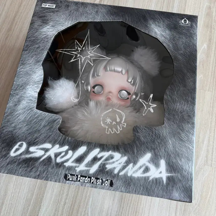 [BUNJANG] Pop Mart Skullpanda Punk Panda Figure / 팝마트 스컬판다 펑크 판다 인형