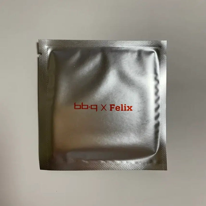 [BUNJANG] Stray Kids Felix Lucky Draw BBQ Photocard (Sealed) / 필크런치 필릭스 럭키드로우 미개봉 BBQ