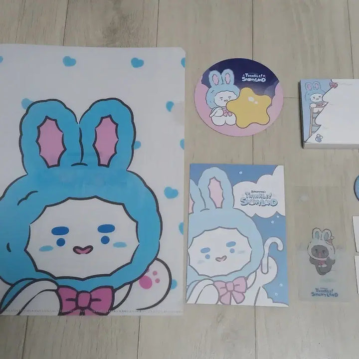[BUNJANG] ONEW Jjingnyangi Popup Binder, Postcard, Memo Pad, Bookmark, Badge, 2x Sticker Set / 온유 찡냥이 팝업 바인더, 엽서, 메모지, 책갈피, 뱃지,  띠부실2개