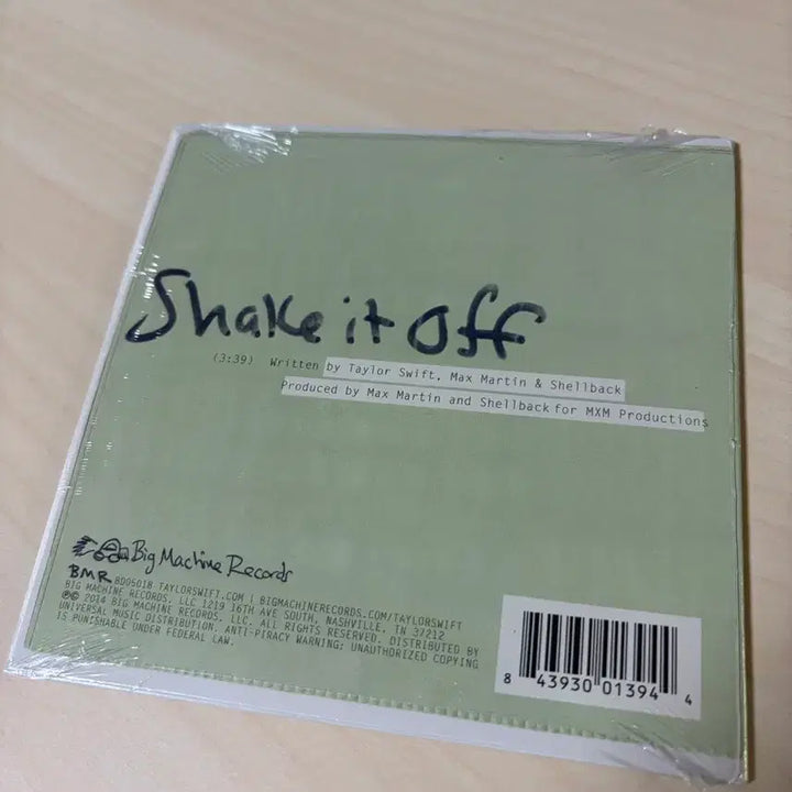 [BUNJANG] Taylor Swift Shake It Off Single CD Sleeve Version / 오늘만이가격) 테일러 스위프트 Shake It Off 싱글 슬리브 cd버전