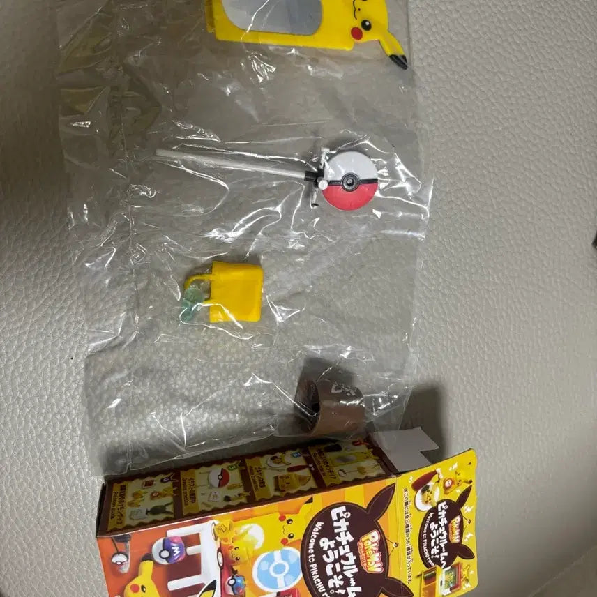 [BUNJANG] Pikachu Room Miniature Set 1 / 놀러와 피카츄룸 1번