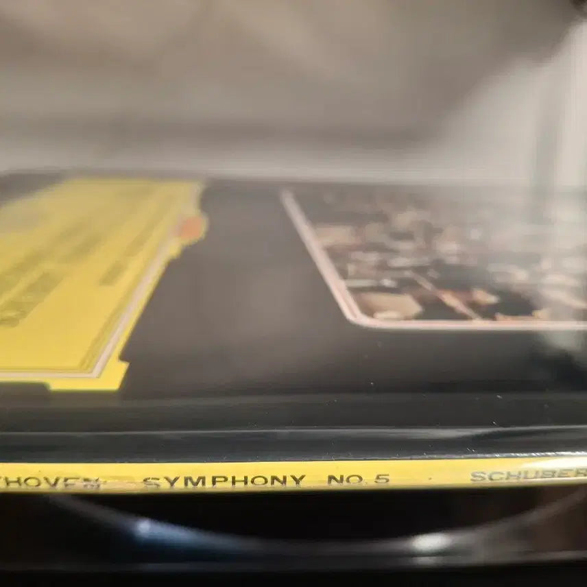 [BUNJANG] Karajan Berlin Philharmonic Beethoven Symphony No. 5 &amp; Schubert Unfinished Symphony LP / <수입 LP> 카라얀 베토벤 운명 &amp; 슈베르트 미완성 엘피