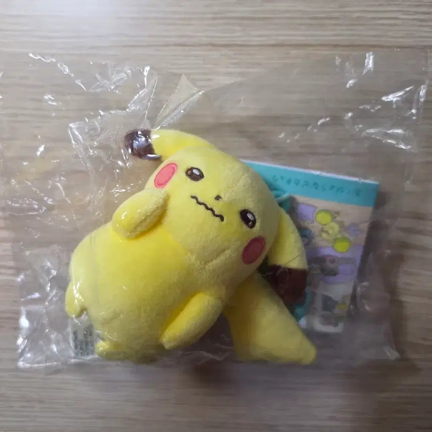 [BUNJANG] Sealed Pokemon Pikachu Plush (Various Poses: Cowardly, Sad) / 미개봉 포켓몬스터 각양각색 피카츄 겁쟁이 피카츄 우울카츄