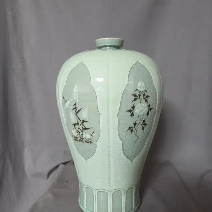 [BUNJANG] Donggok Celadon Vase / 청자 매병