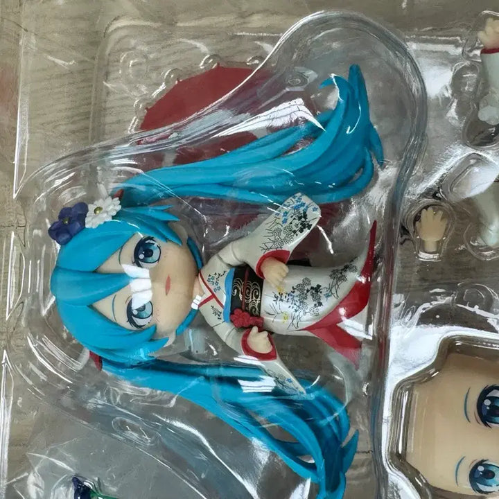 [BUNJANG] Good Smile Company Hatsune Miku Fuyuki Kosode Nendoroid (Unsealed) / 개봉) 하츠네미쿠 후유키 코소데 넨도로이드