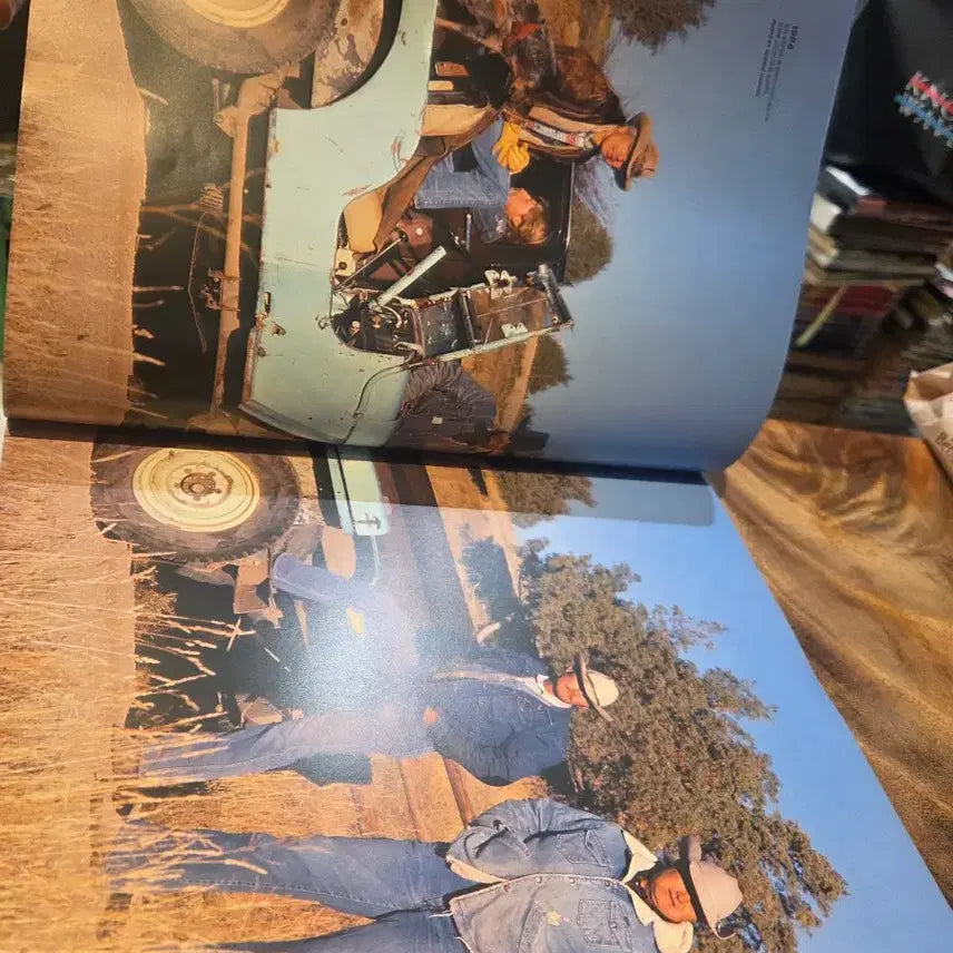 [BUNJANG] W Moments Fashion Magazine Commemorative Photo Book / W MOMENTS 패션 잡지 창간기녕 사진집 새책20년보관