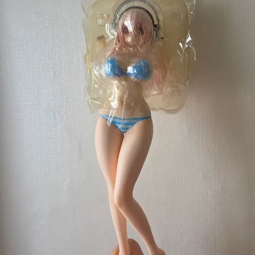 [BUNJANG] Super Sonico Macaron Summer Beach Bikini Blue Figure / 슈퍼 소니코 마카롱 썸머비치 비키니 블루 피규어