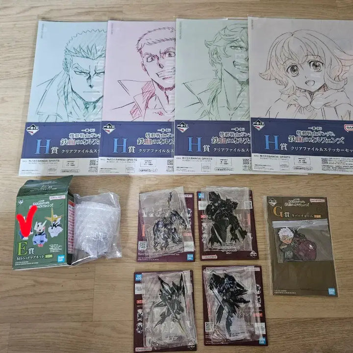 [BUNJANG] Gundam Iron-Blooded Orphans Ichiban Kuji B Prize, Last One Prize, &amp; Lower Prizes Set / 택포9)건담 제일복권 철혈의 오펀스 b상+라스트원+하위상 팝니다
