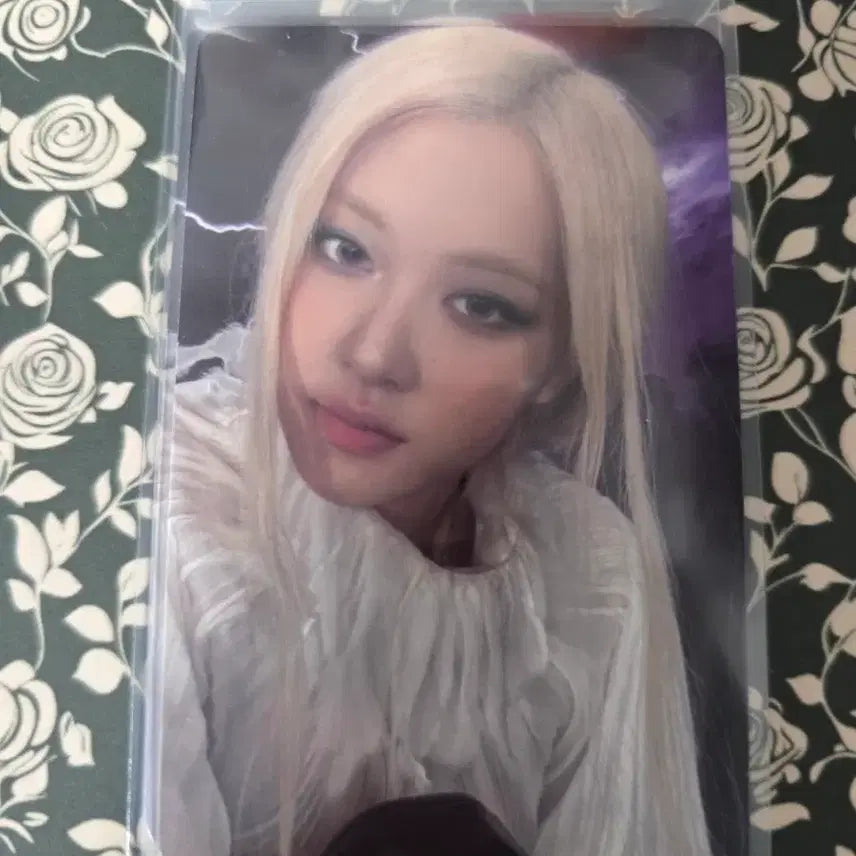 [BUNJANG] BLACKPINK Rosé Deadline Silver Photocard / 블랙핑크 블핑 포토카드 포카 로제 rosie  BLACKPINK BP 데드라인 Deadline 실버