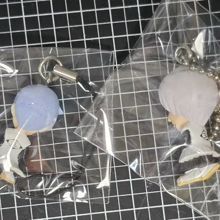[BUNJANG] Bleach 2-Piece Keychain Strap Figure Set / [일괄] 블리치 긴 고전 키링 스트랩 피규어 2종 세트
