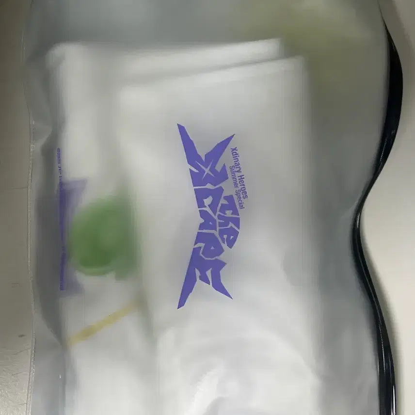 [BUNJANG] Xdinary Heroes Summer Concert Towel Slogan (Sealed) / 미개봉)Xdinary Heroes 엑스디너리 히어로즈 썸머콘 타월 슬로건