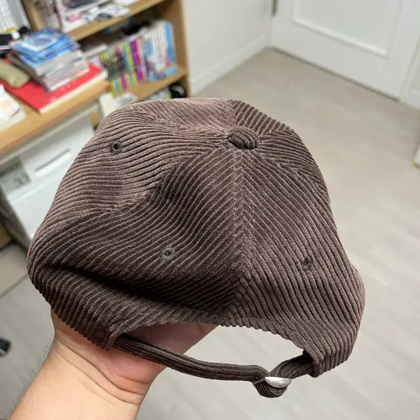 [BUNJANG] Silica Gel Kykyo181 Hat / 실리카겔 쿄kyo181모자 팝니다