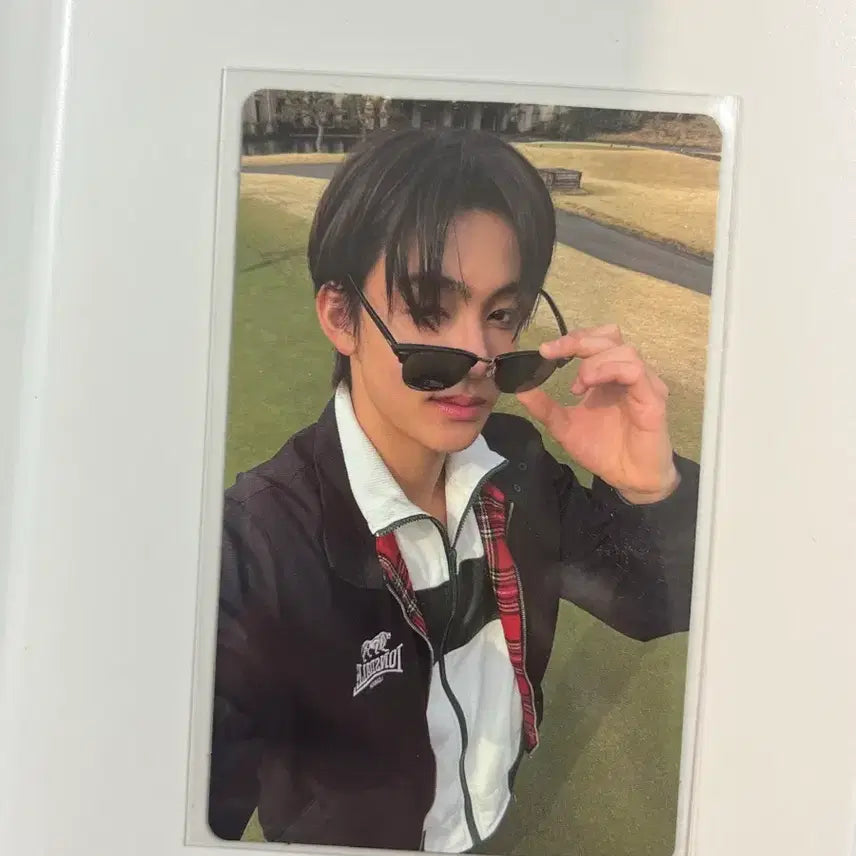 [BUNJANG] SEONGHYUN Courtois Lucky Draw Photocard / 위버스 2차 럭드 성현 코르티스