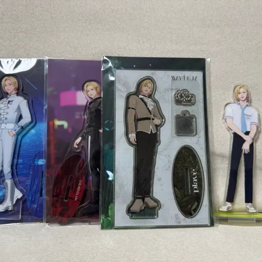 [BUNJANG] NOAH Acrylic Stand (6 Summer, W4L, Fanconcert, DASH) / 노아 아크릴스탠드 (6여름, W4L, 팬콘서트, 대쉬)