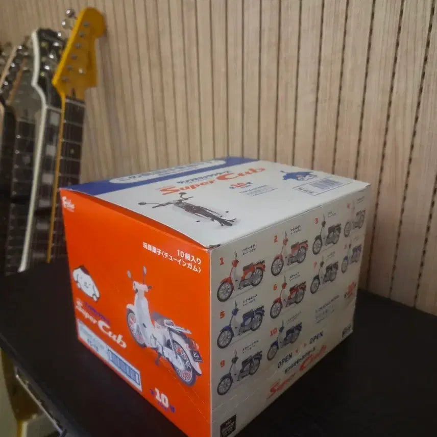 [BUNJANG] Sanrio Honda Super Cub Figure Full Box (Sealed) / 미개봉)산리오 혼다 슈퍼커브 피규어 풀박스