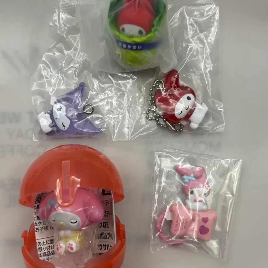[BUNJANG] My Melody "Nakayoshi" Collection 4-Piece Hanger Keychain Set / 마이멜로디 가챠 4종 일괄 배추 나카요시 grwm 행거 키링