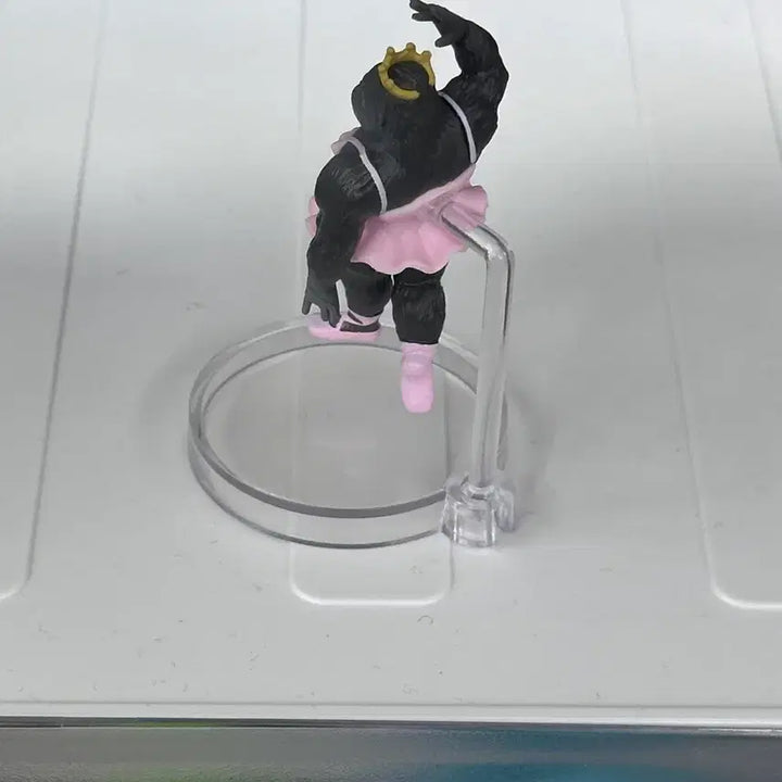 [BUNJANG] Gorillana Ballerina Figure / 고릴리나 고릴라 발레리나 피규어