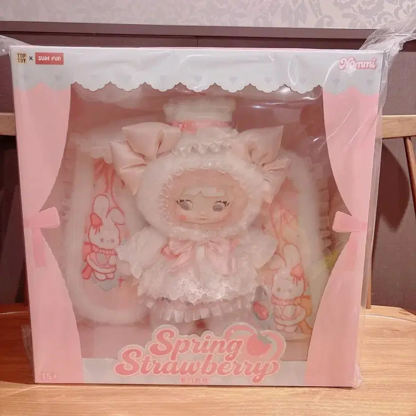 [BUNJANG] Nomi Japan Limited Edition Spring Strawberry 400% Plush / 노미 일본 한정판 스프링 스트로베리 400% 인형 봄딸기