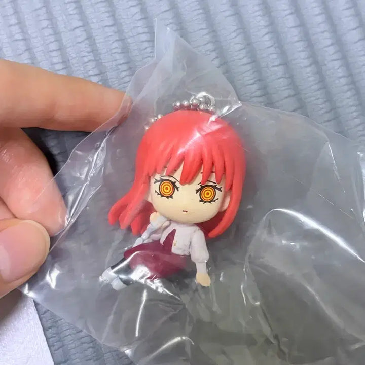 [BUNJANG] Chainsaw Man Makima Figure Keychain / 체인소 맨 마키마 피규어 키링