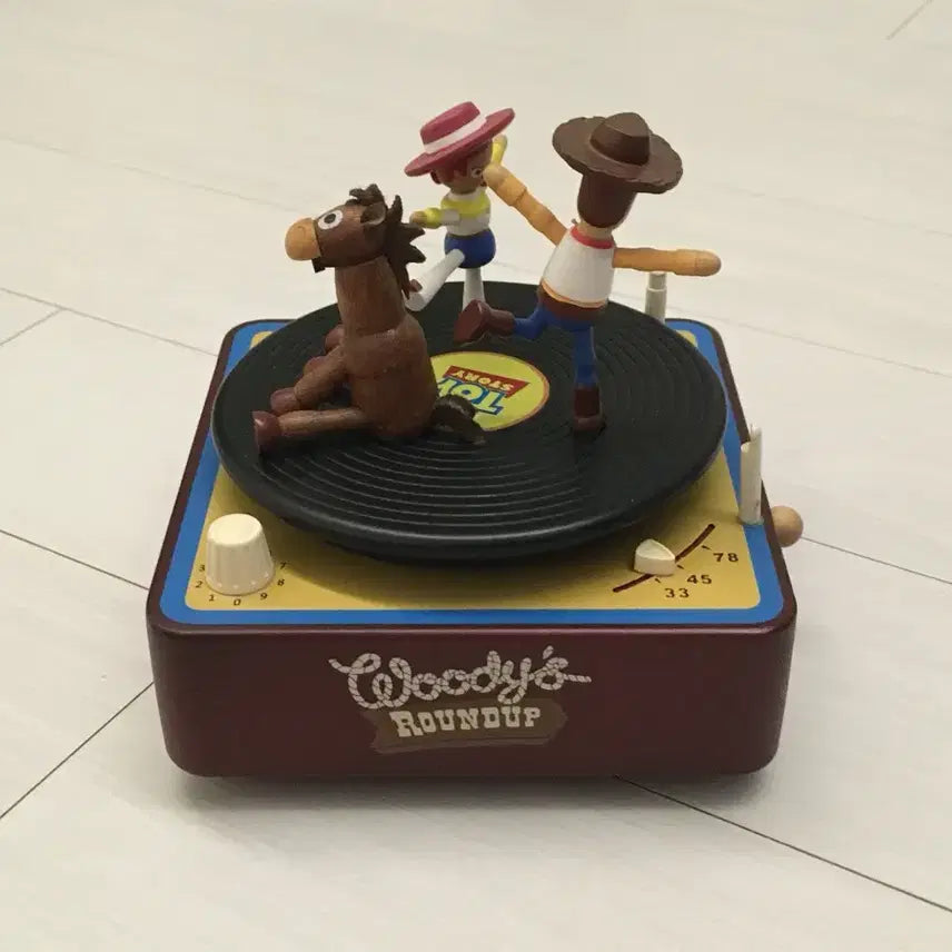 [BUNJANG] Wooderful Life Toy Story LP Turntable Music Box / 토이스토리 lp 턴테이블 오르골