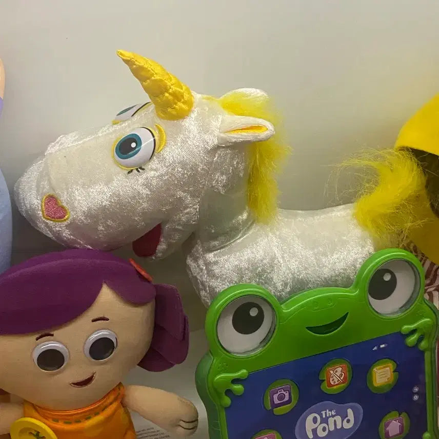 [BUNJANG] Thinkway Toy Story Buttercup Plush / 토이스토리 씽크웨이 버터컵 인형