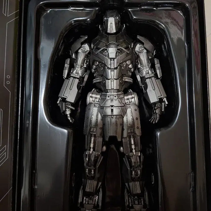 [BUNJANG] Iron Man Whiplash Mark 2 Figure / 아이언맨 위플래쉬 마크2 피규어 판매