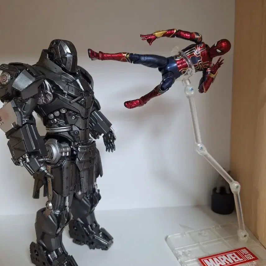 [BUNJANG] Iron Man Whiplash Mark 2 Figure / 아이언맨 위플래쉬 마크2 피규어 판매