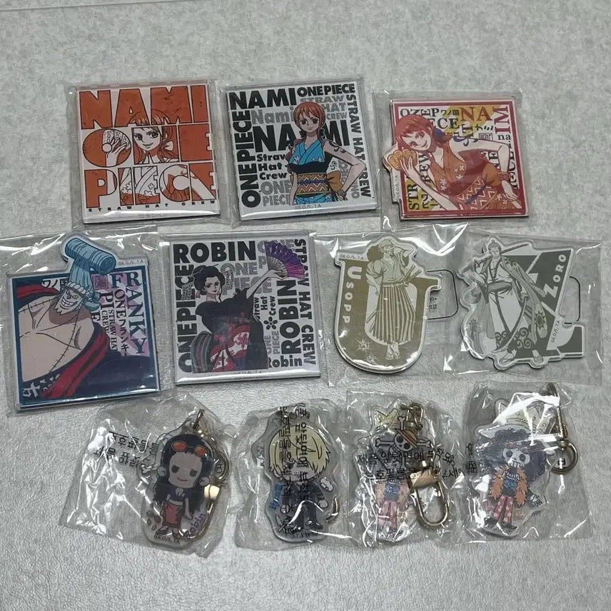 [BUNJANG] One Piece Magnet &amp; Acrylic Keychain Bundle / 원피스 마그넷, 키링 일괄
