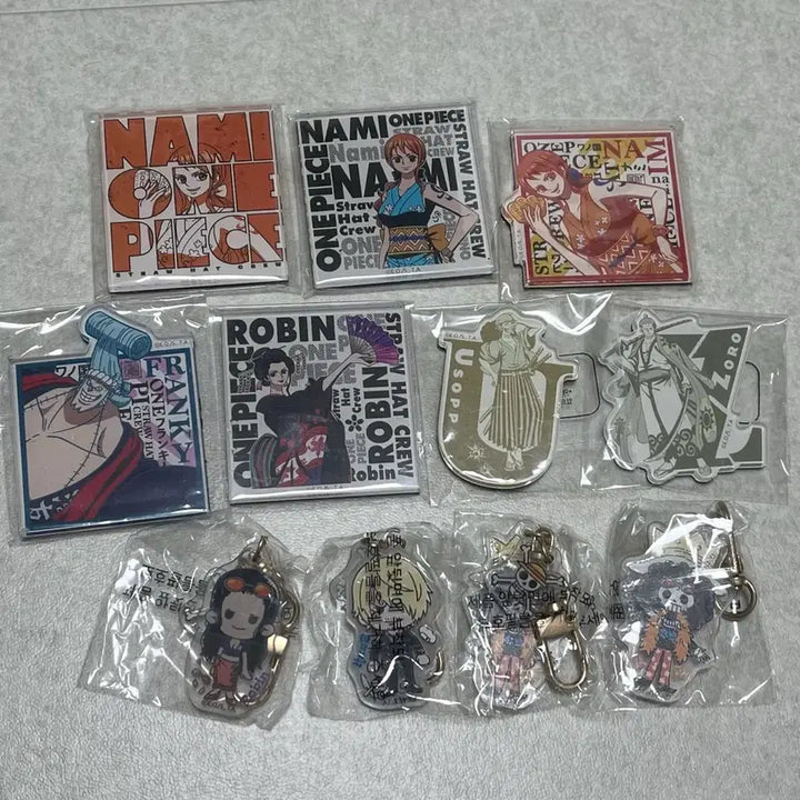 [BUNJANG] One Piece Magnet &amp; Acrylic Keychain Bundle / 원피스 마그넷, 키링 일괄