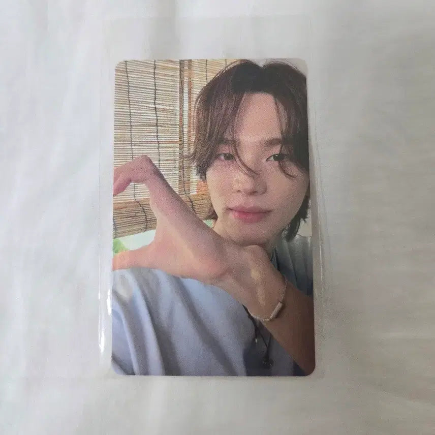 [BUNJANG] TWS SODA X SODA Limited Universal POB Photocard (Shinyu) / 투어스 소다소다 리미티드 유니버셜 특전 포카 (신유)