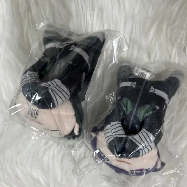 [BUNJANG] Kaiju No. 8 Hoshina and Kafka Hug Character Plush Set / 괴수8호 호시나 카프카 허그캬라  일괄